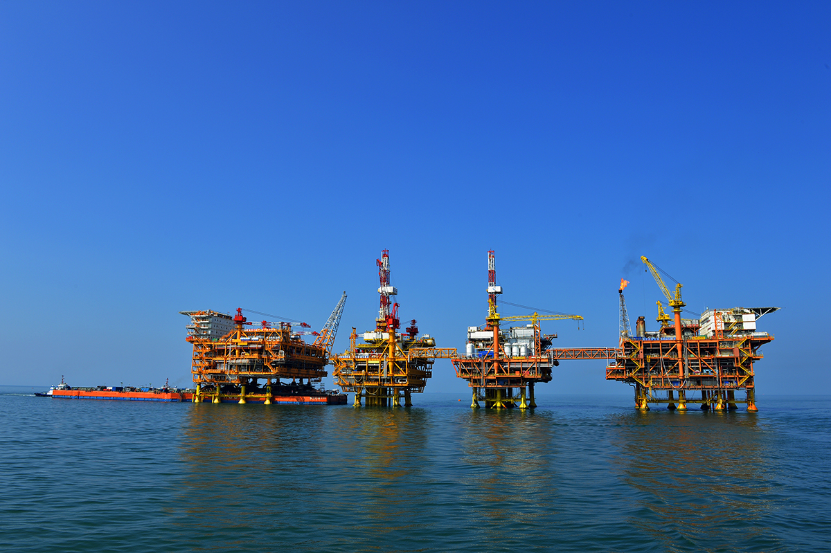 India nudges Russia to get OPEC to price oil at reasonable rates